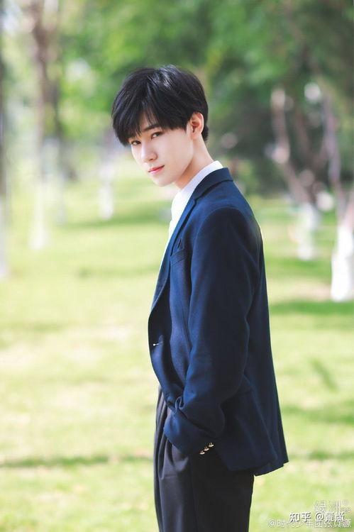 张真源私生爆料最新视频,揭秘明星私生活背后的真相  第2张